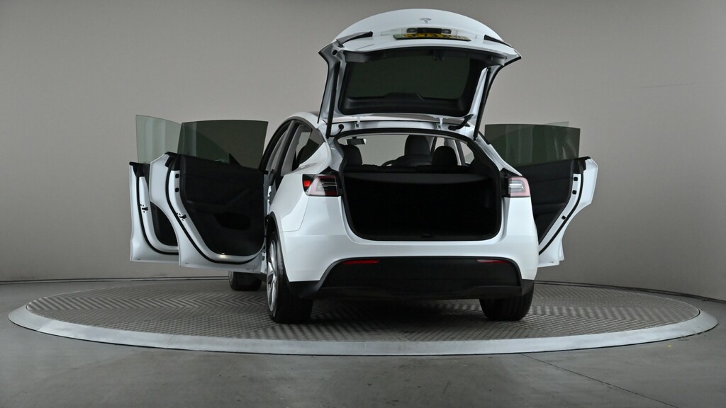 Tesla Model Y Suv Rwd 346 Ps White #11
