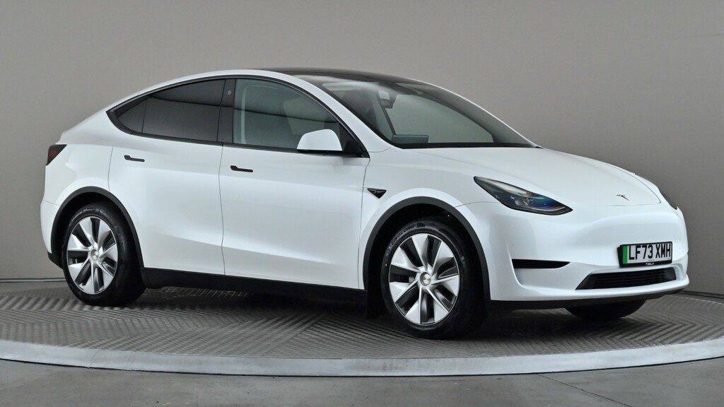 Tesla Model Y Rwd Auto White