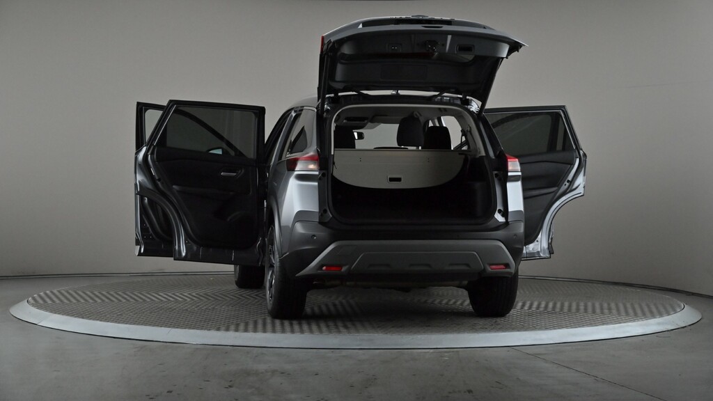 Nissan X-Trail E-power Tekna Red #11