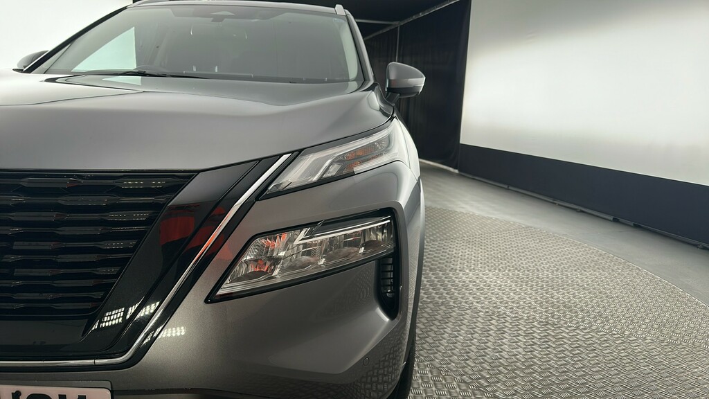 Nissan X-Trail E-power Tekna Red #20