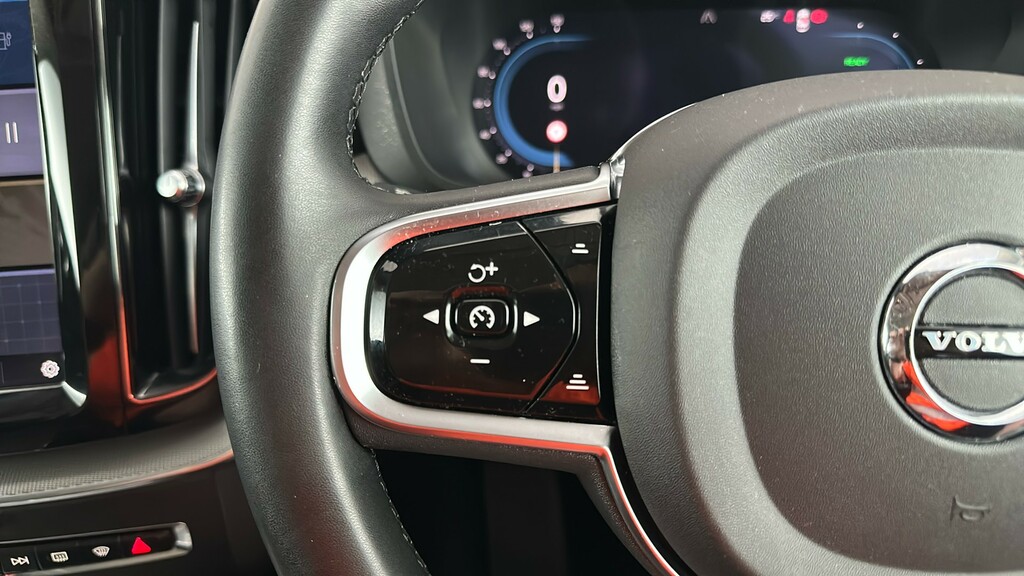 Volvo XC60 Xc60 B4 Mhev Awd Grey #30