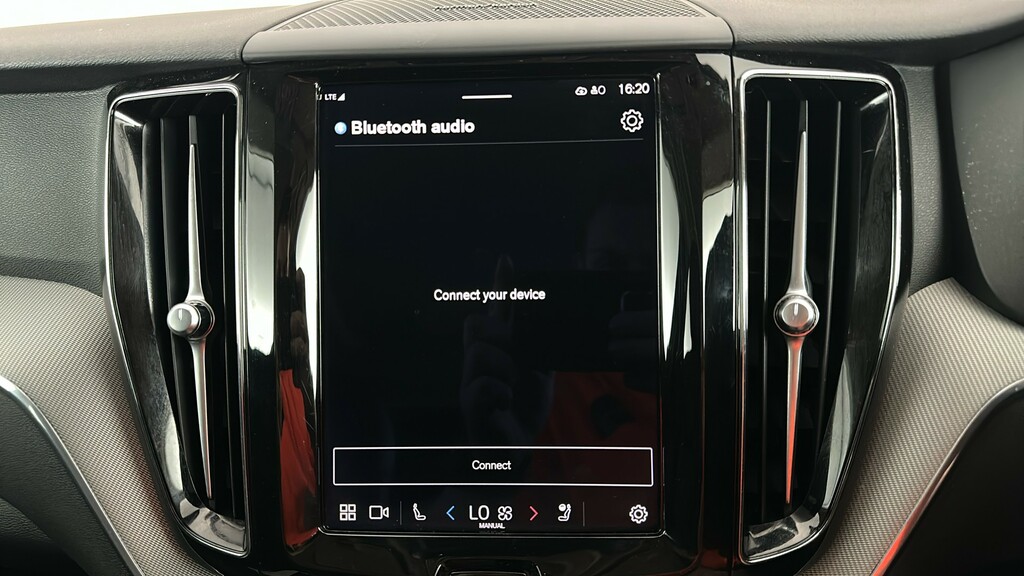 Volvo XC60 Xc60 B4 Mhev Awd Grey #36