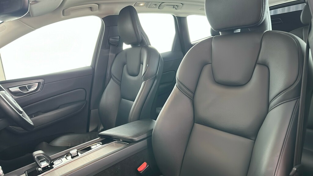 Volvo XC60 Xc60 B4 Mhev Awd Grey #17