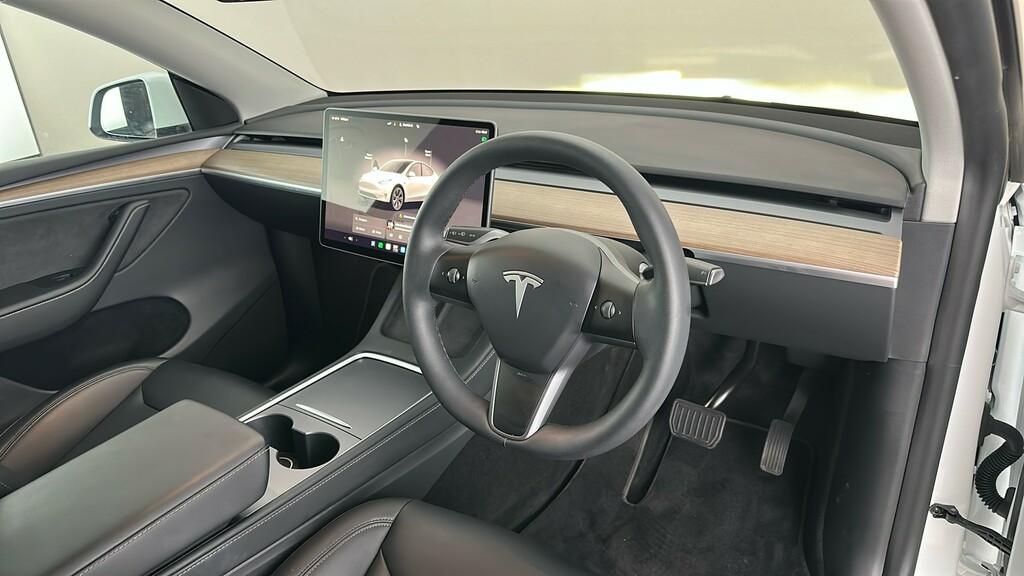 Tesla Model Y Suv Rwd 346 Ps White #32