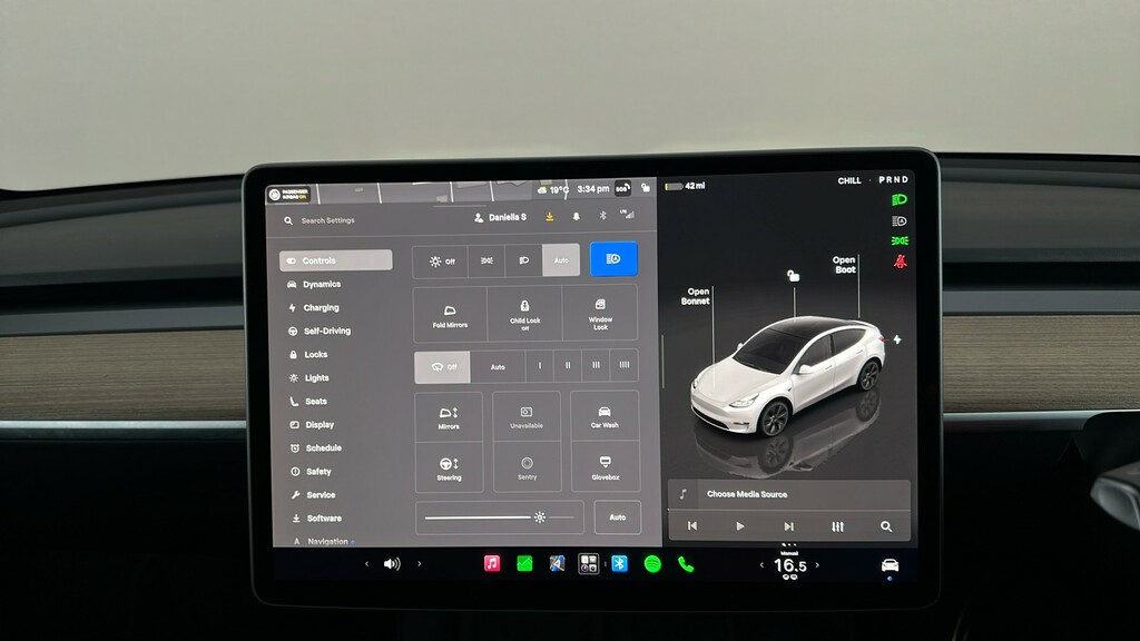 Tesla Model Y Suv Rwd 346 Ps White #16
