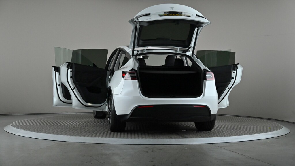 Tesla Model Y Suv Rwd 346 Ps White #11