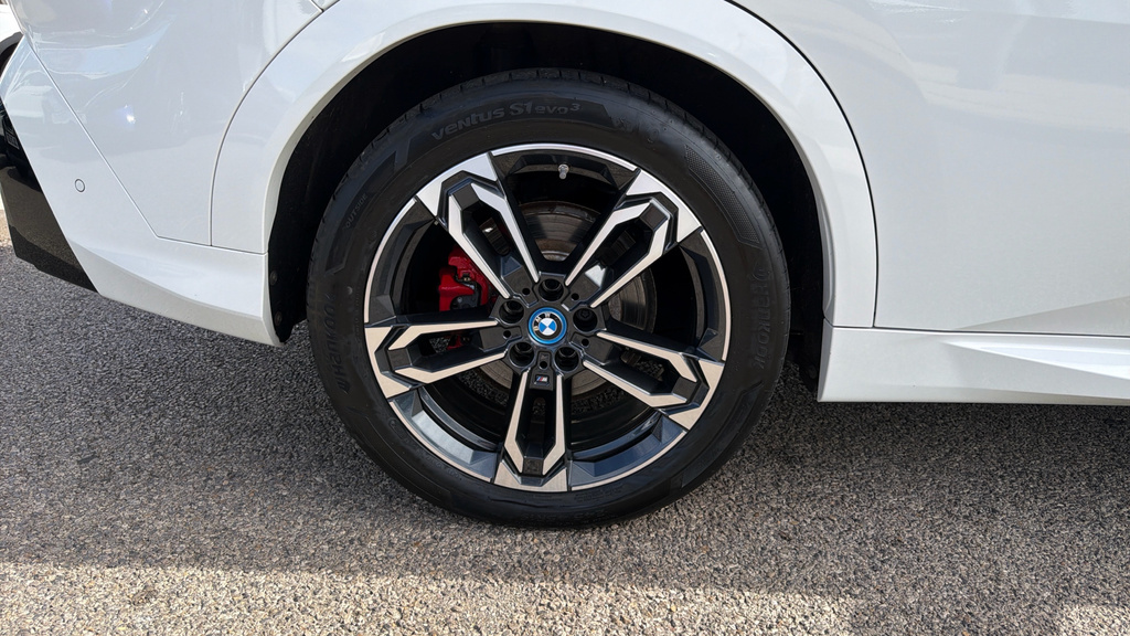 BMW iX2 150Kw Edrive20 M Sport 65Kwh Techpro Blue #12