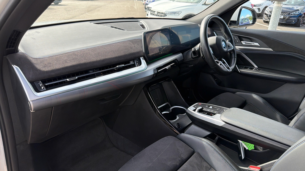 BMW iX2 150Kw Edrive20 M Sport 65Kwh Techpro Blue #14
