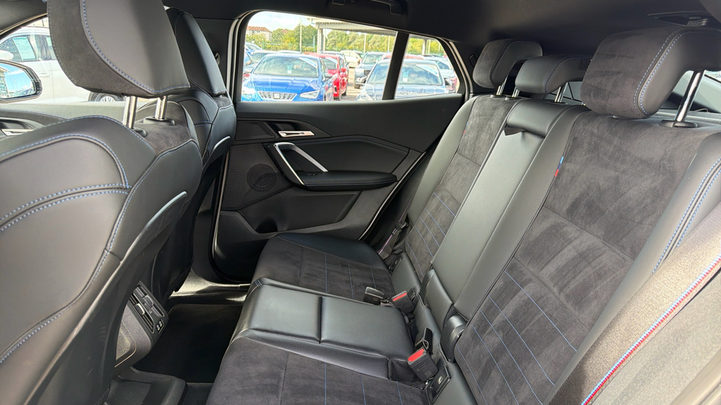 BMW iX2 150Kw Edrive20 M Sport 65Kwh Techpro Blue #16