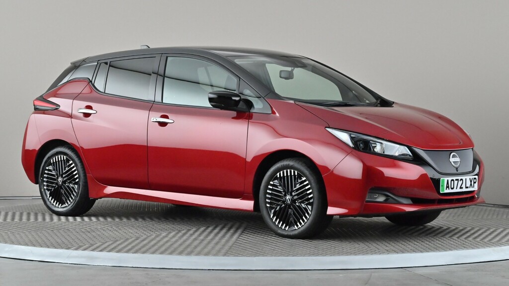 Nissan Leaf 110Kw N-connecta 39Kwh Red