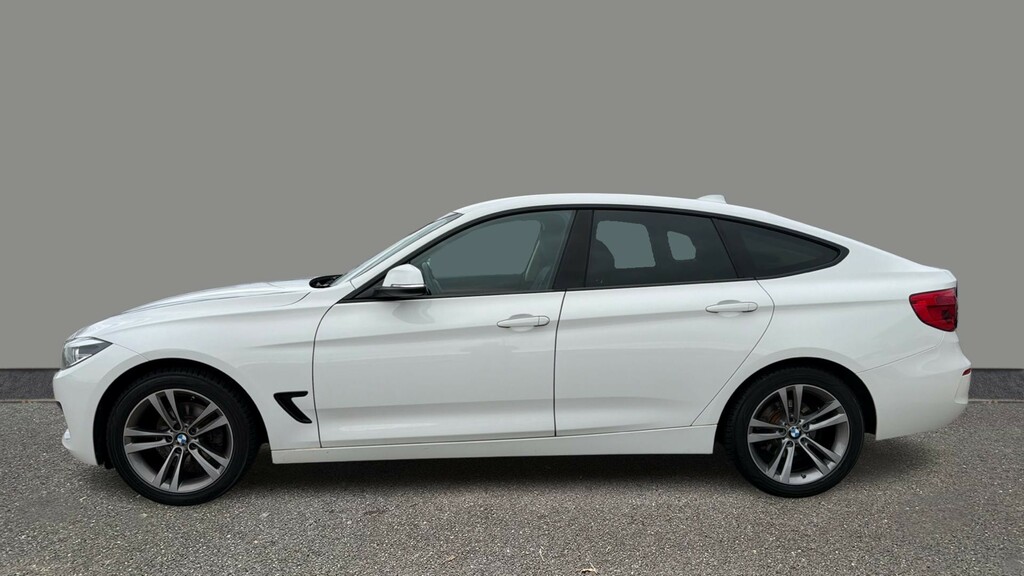 BMW 3 Series 320D 190 Sport Step Business Media White #3