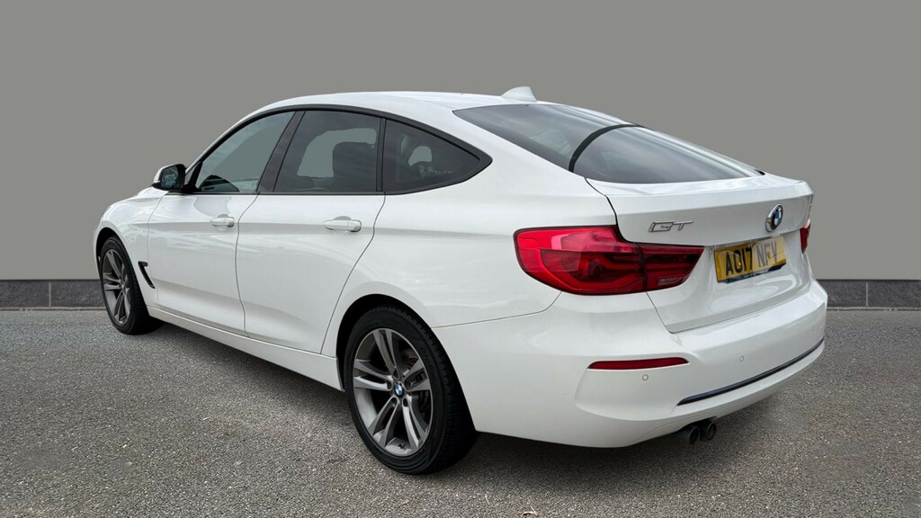 BMW 3 Series 320D 190 Sport Step Business Media White #4
