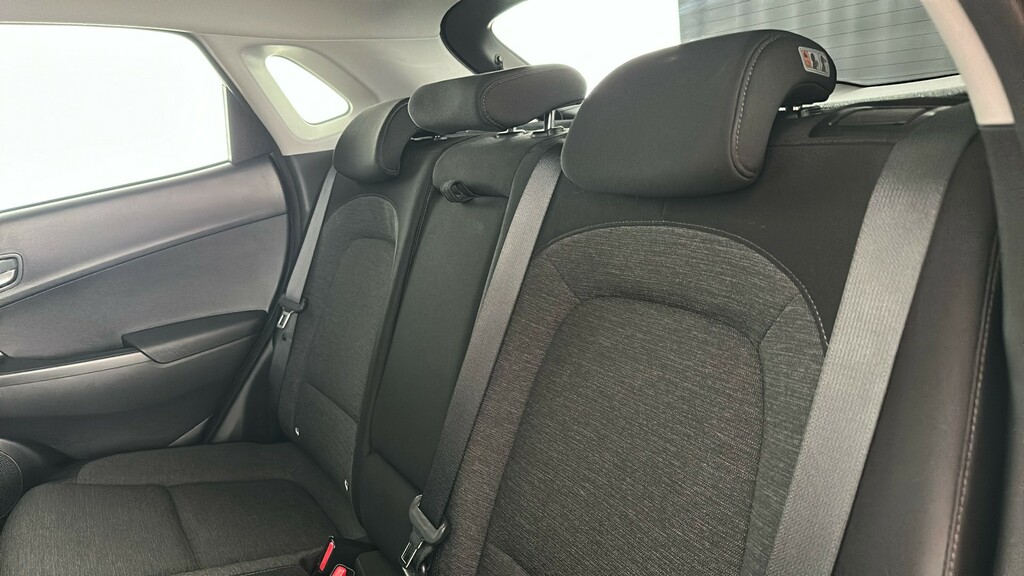 Hyundai Kona Red #18