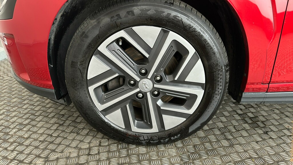 Hyundai Kona Red #19