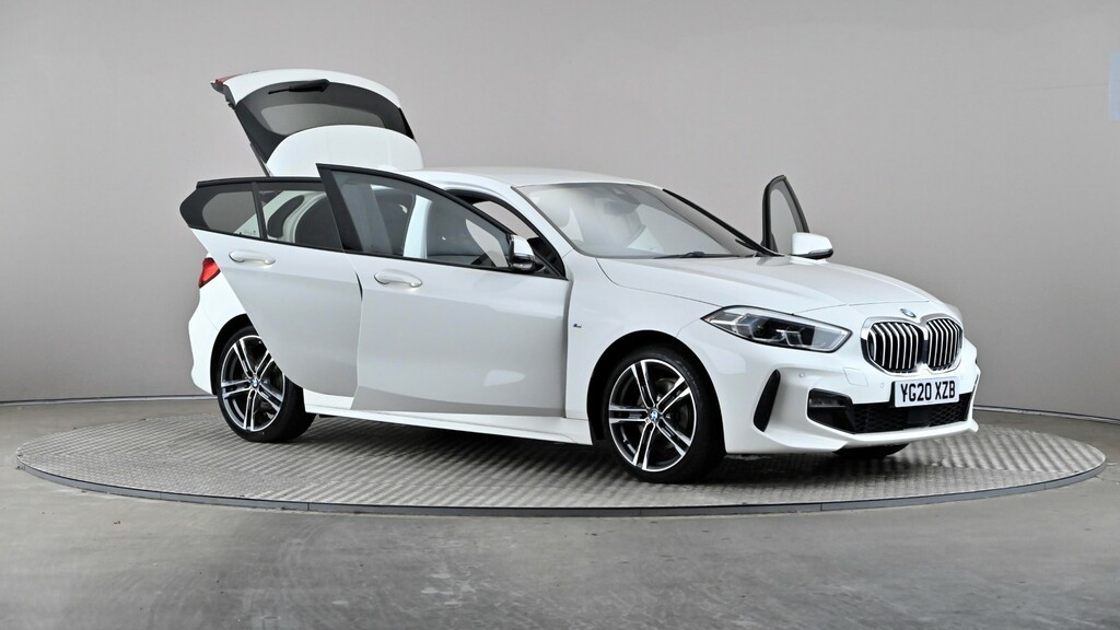 BMW 1 Series M Sport White #7