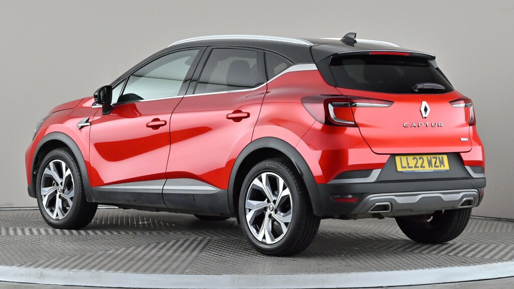 Renault Captur 1.6 E-tech Hybrid 145 R.s. Line Black #4
