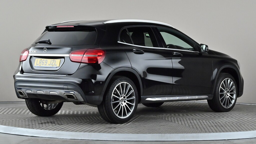 Mercedes-Benz GLA Class Gla 180 Amg Line Edition Black #6