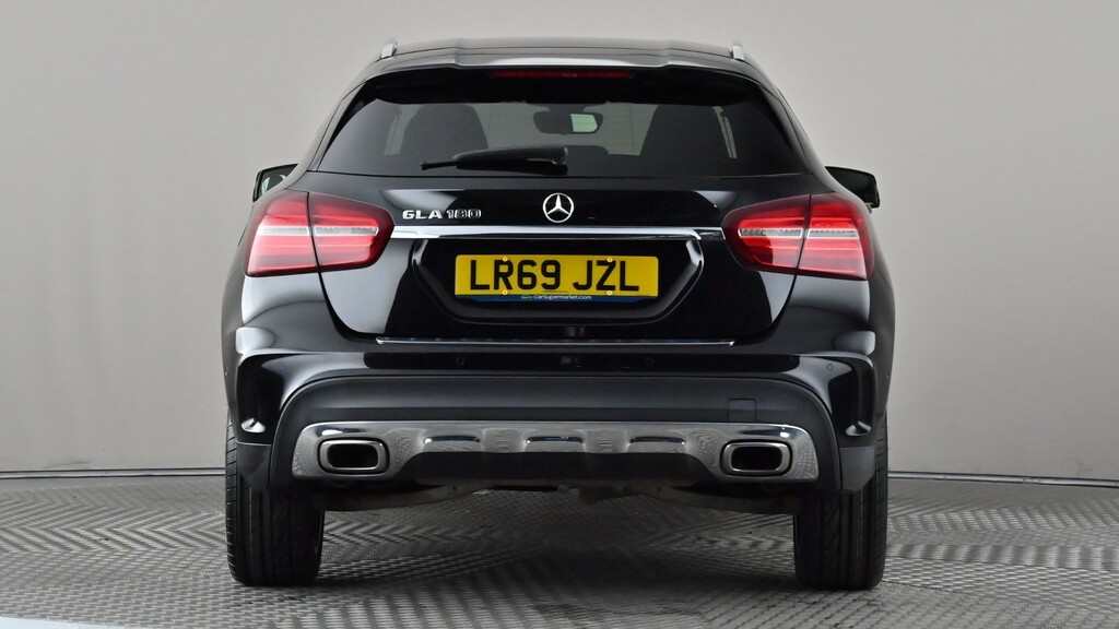 Mercedes-Benz GLA Class Gla 180 Amg Line Edition Black #5