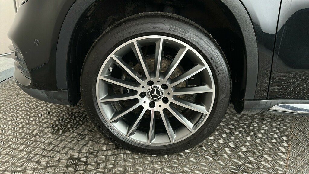 Mercedes-Benz GLA Class 180 Amg Line Edition Grey #19