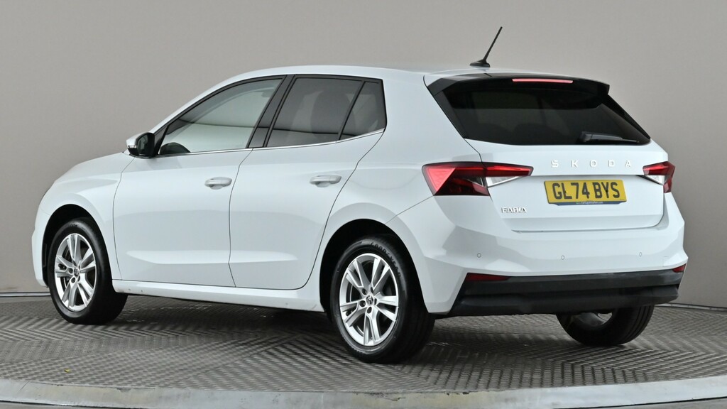 Skoda Fabia 1.0 Tsi 116 Se L White #4
