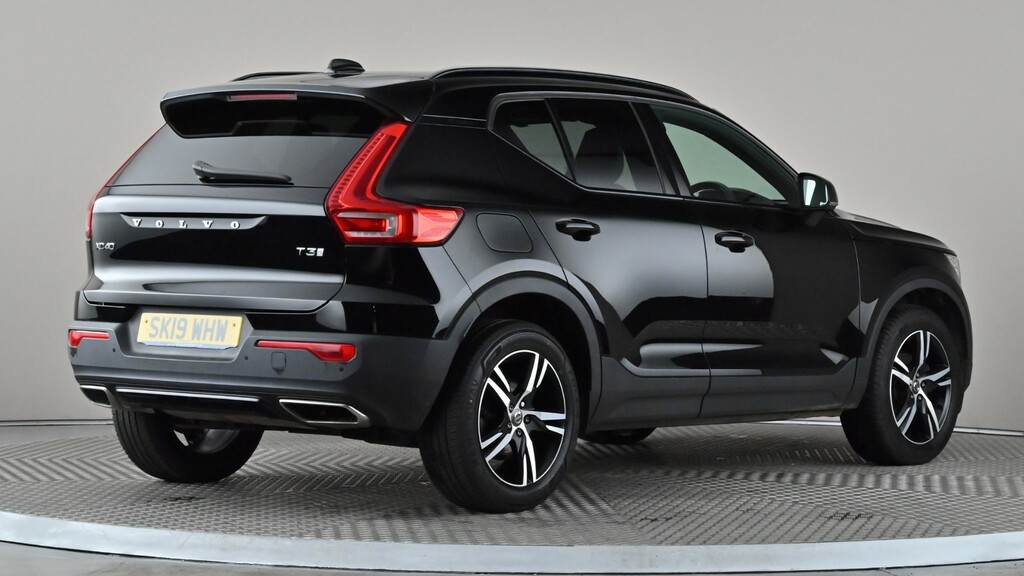 Volvo XC40 1.5 T3 R Design Black #6