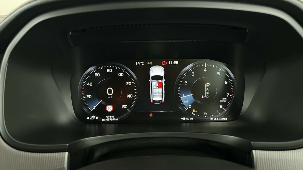 Volvo V90 T4 Momentum Plus Leather Upholstery, Rear Ca Black #15