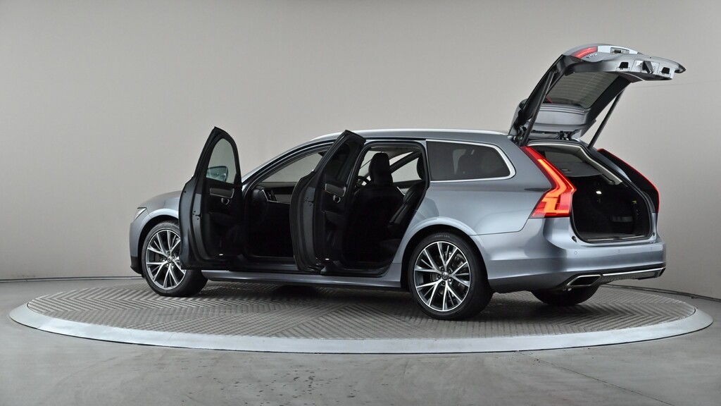 Volvo V90 T4 Momentum Plus Leather Upholstery, Rear Ca Black #10