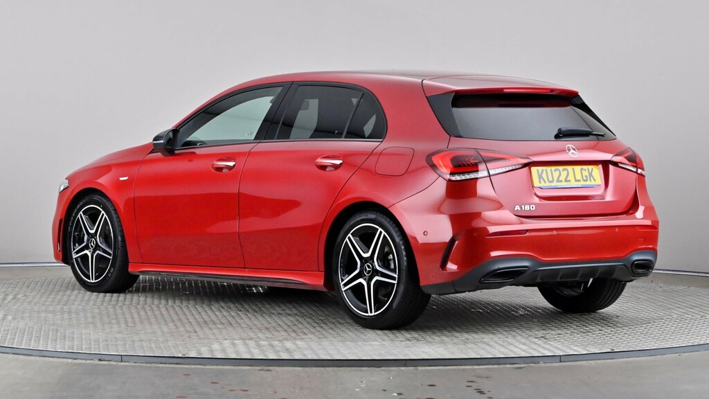 Mercedes-Benz A Class A180 Amg Line Premium Edition Red #4