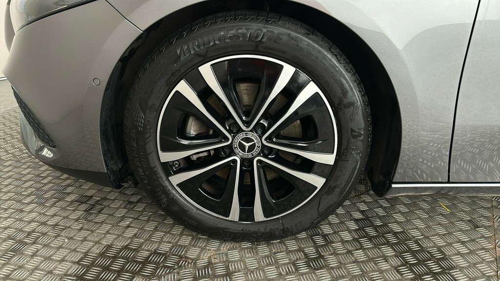 Mercedes-Benz A Class A 180 Compact Saloon Rhd Black #19