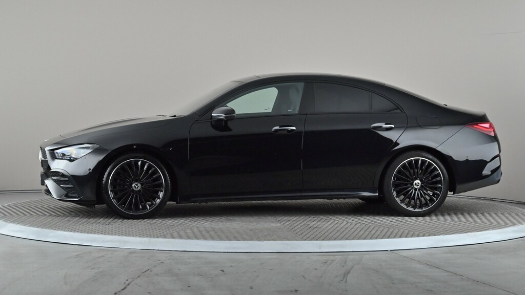 Mercedes-Benz CLA Class Cla 220D Amg Line Premium Plus Tip Black #3
