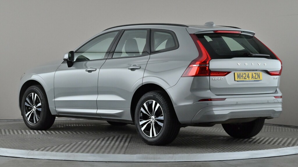 Volvo XC60 2.0 B5p Core Awd Geartronic Grey #4
