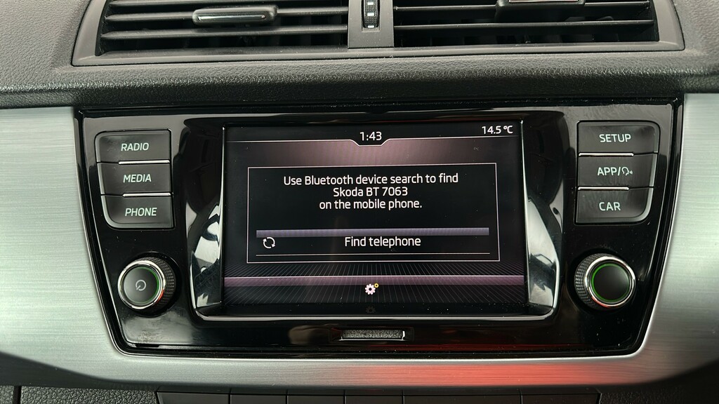 Skoda Fabia Colour Edition Tsi White #23