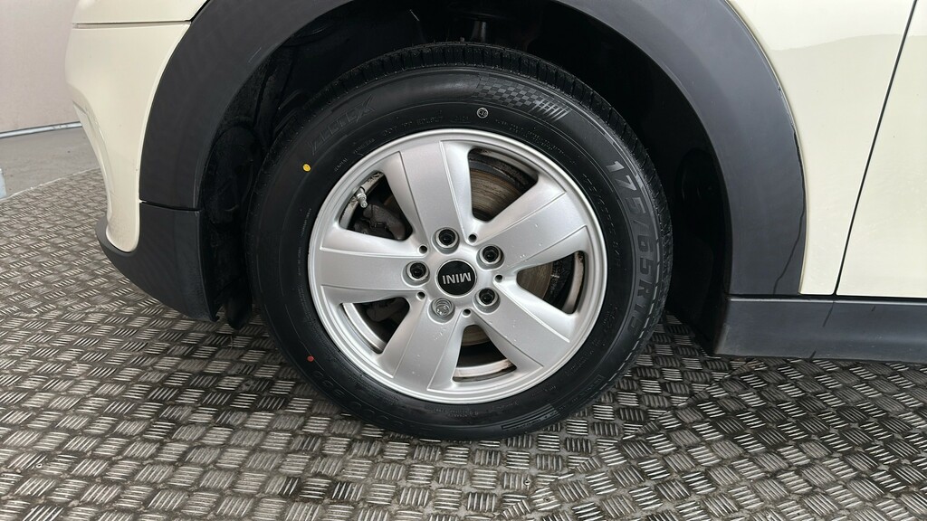 Mini Hatch 1.5 Classic II Nav 17In Alloys Privacy Gl White #19