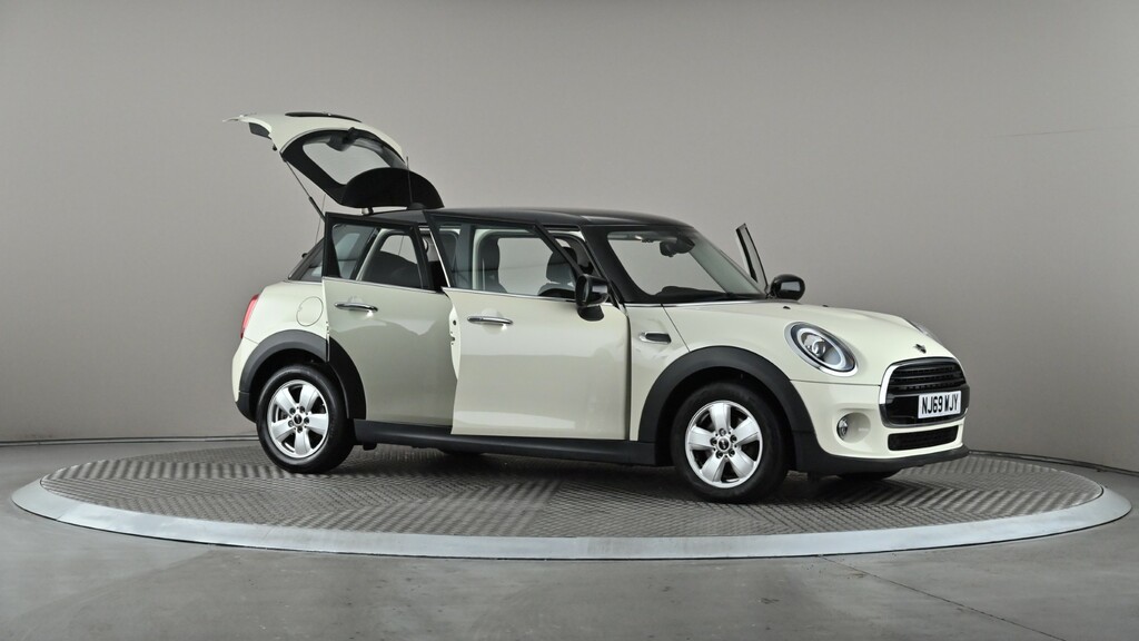 Mini Hatch 1.5 Classic II Nav 17In Alloys Privacy Gl White #7