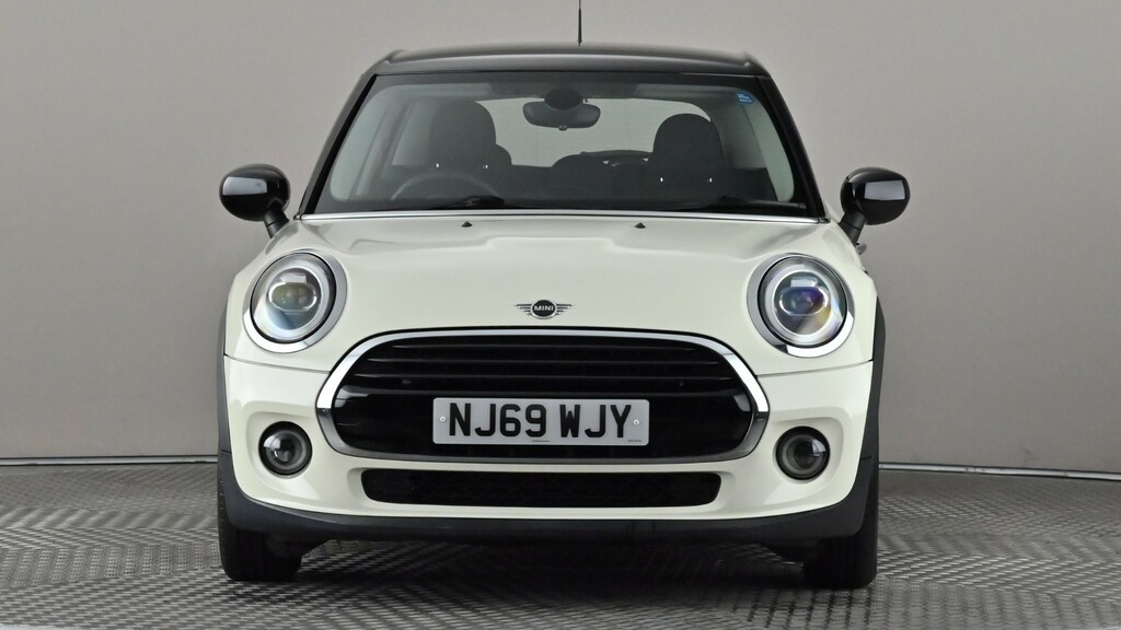 Mini Hatch 1.5 Classic II Nav 17In Alloys Privacy Gl White #2