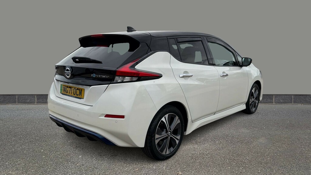 Nissan Leaf 110Kw Tekna 40Kwh White #6