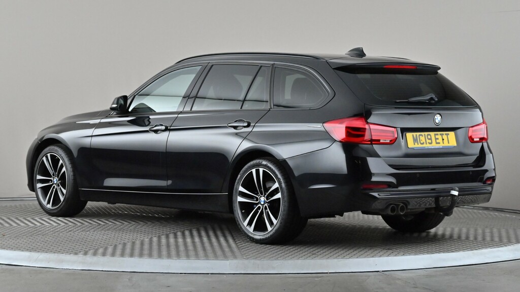 BMW 3 Series 2L M Sport White #4