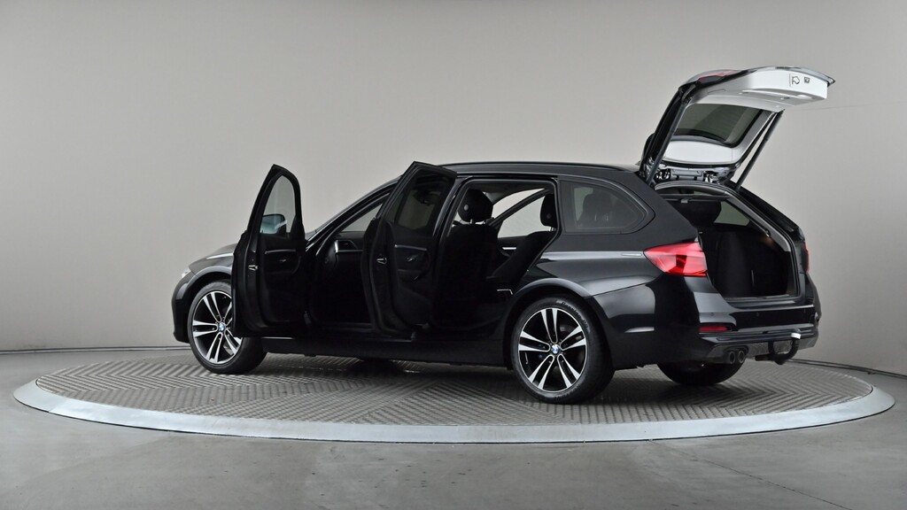 BMW 3 Series 2L M Sport White #10