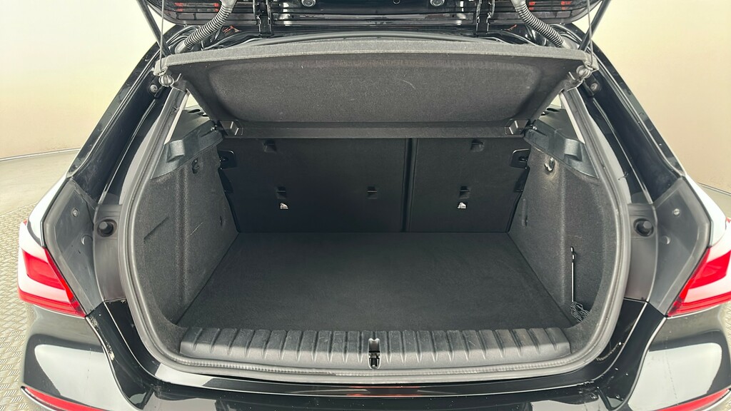 BMW 1 Series 118I Se Black #22