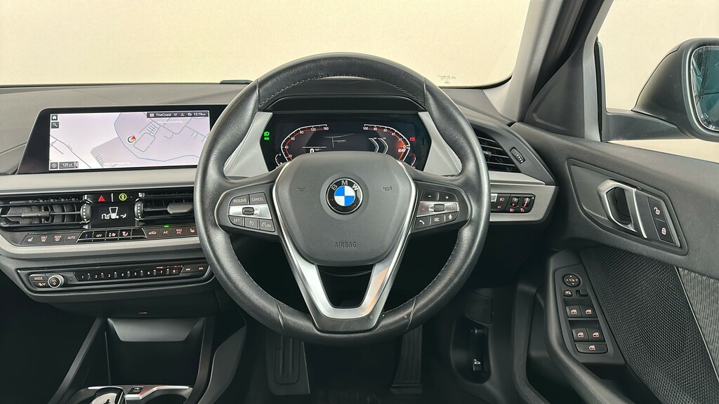 BMW 1 Series 118I Se Black #14