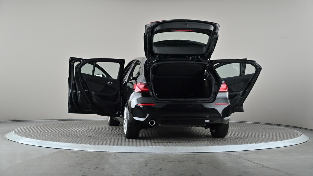 BMW 1 Series 118I Se Black #11