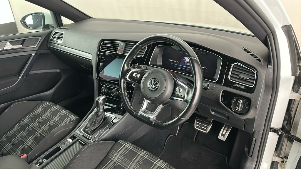 Volkswagen Golf 1.5 Tsi Evo 150 Gt Dsg Red #31