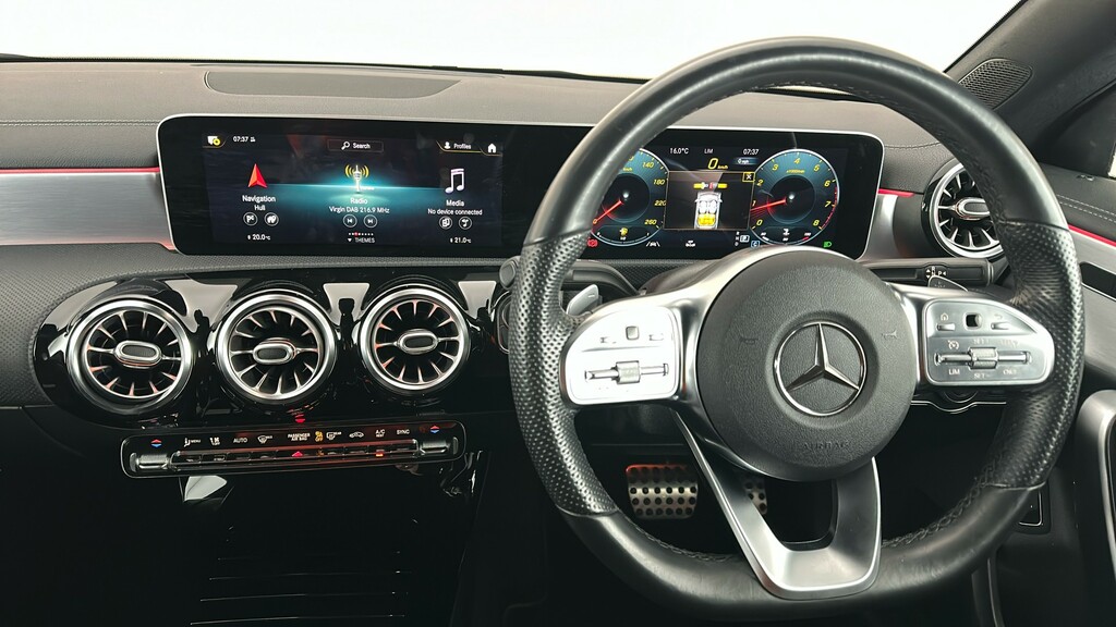 Mercedes-Benz CLA Class Cla 180 Amg Line Premium Plus Tip White #14