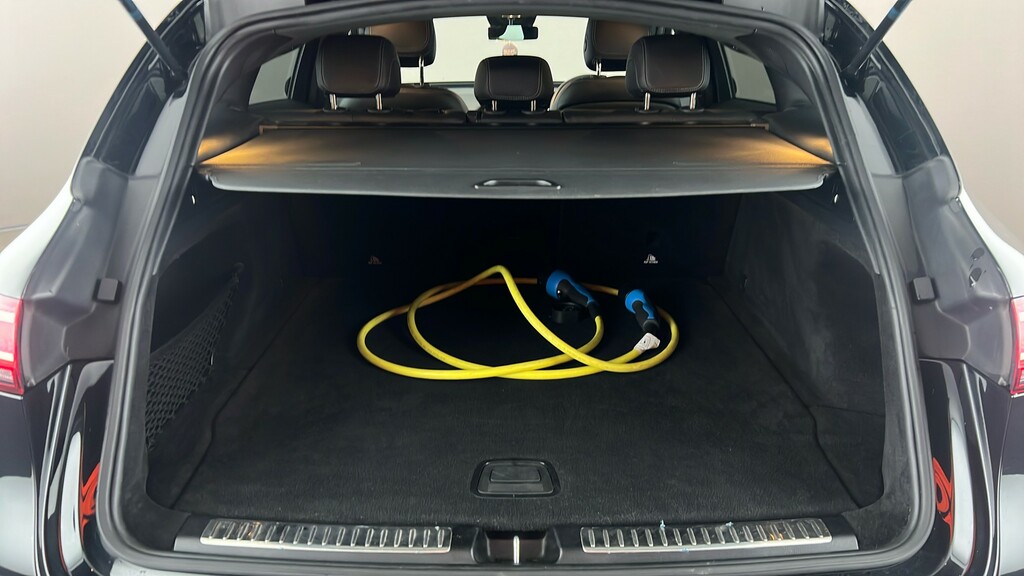 Mercedes-Benz EQC Suv Black #21