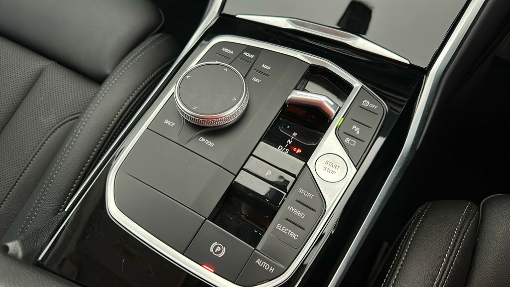 BMW 3 Series 320I M Sport Grey #27