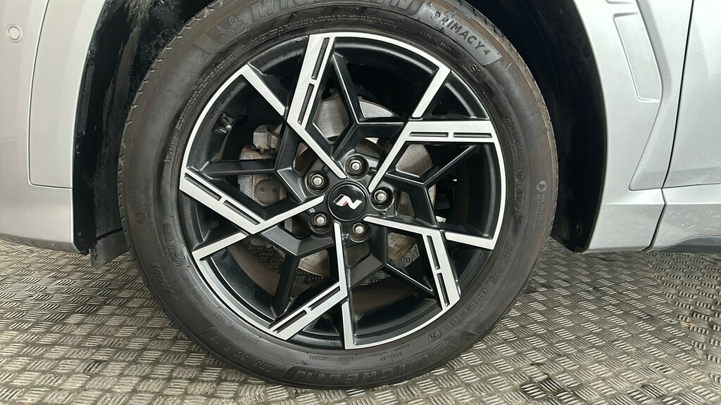 Hyundai Tucson N Line Silver #19