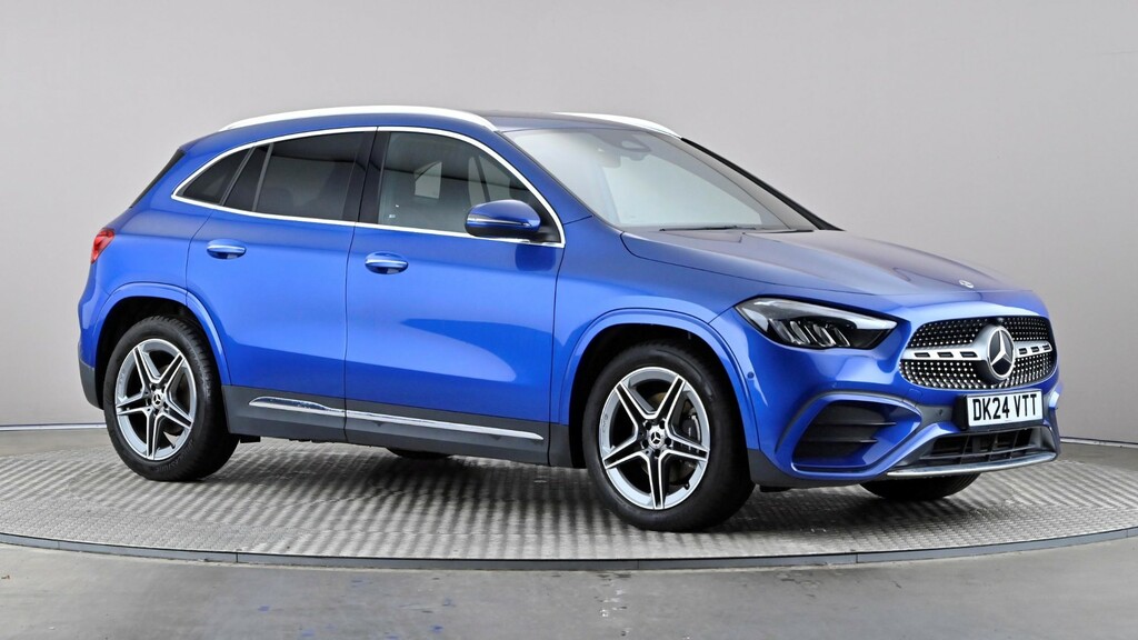 Mercedes-Benz GLA Class Gla 200 Amg Line Executive Blue