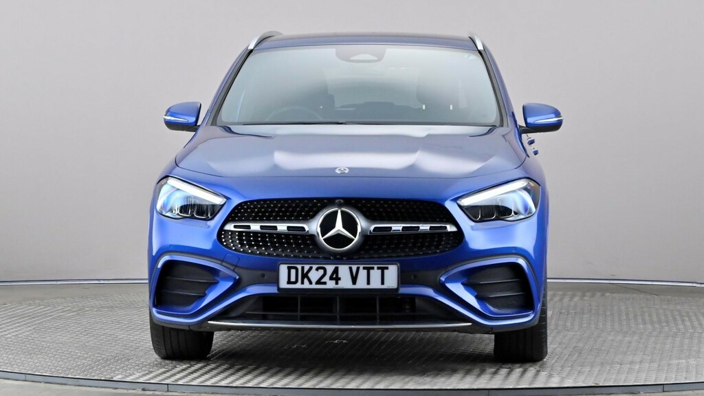 Mercedes-Benz GLA Class Gla 200 Amg Line Executive Blue #2