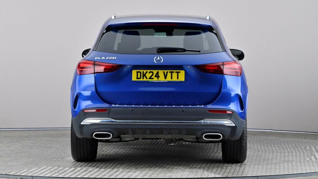 Mercedes-Benz GLA Class Gla 200 Amg Line Executive Blue #5
