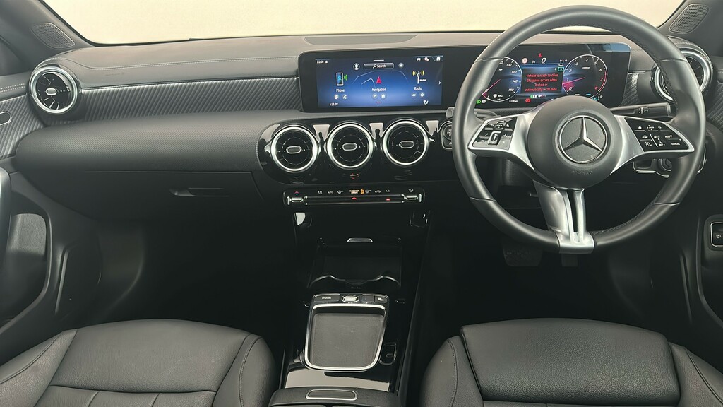 Mercedes-Benz CLA Class 220D Amg Line Premium Plus Tip 2025 Red #13